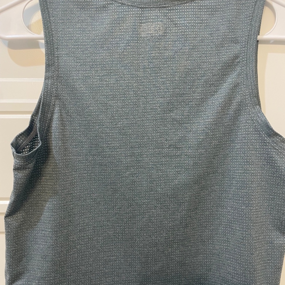 Fleo crop tank - Picture 2 of 3